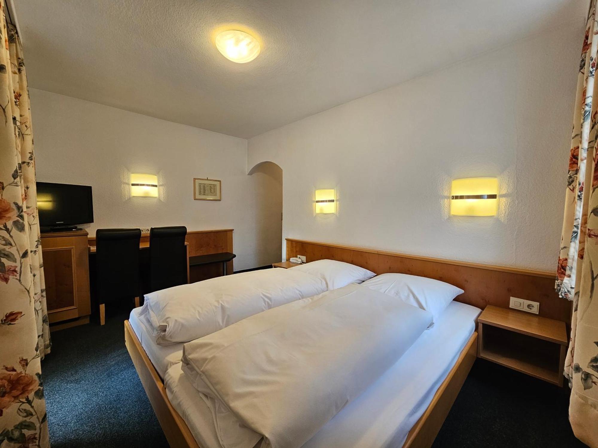Arrivel Am Bergson - Bisher Hotel Neuner München Eksteriør billede