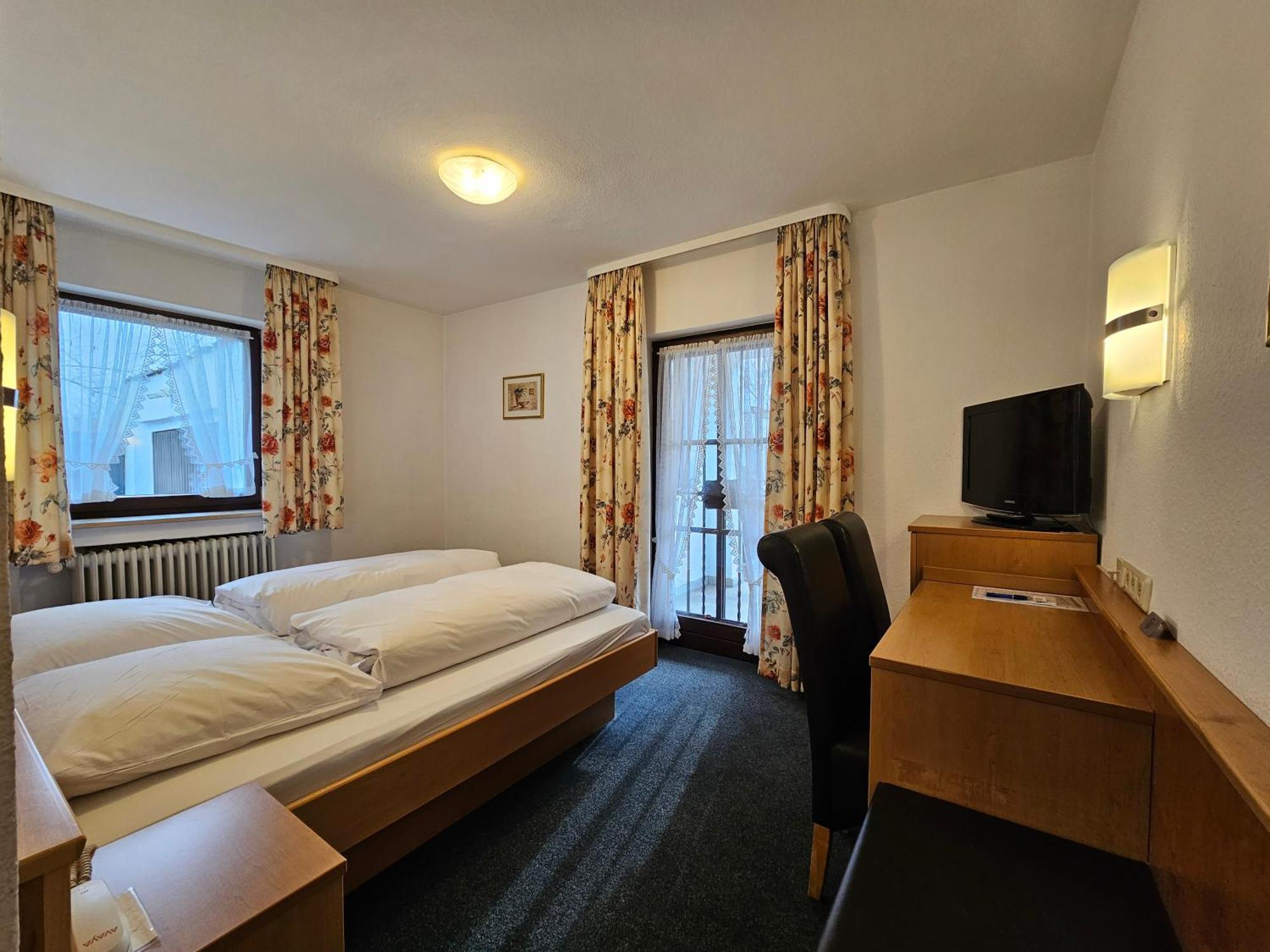 Arrivel Am Bergson - Bisher Hotel Neuner München Eksteriør billede