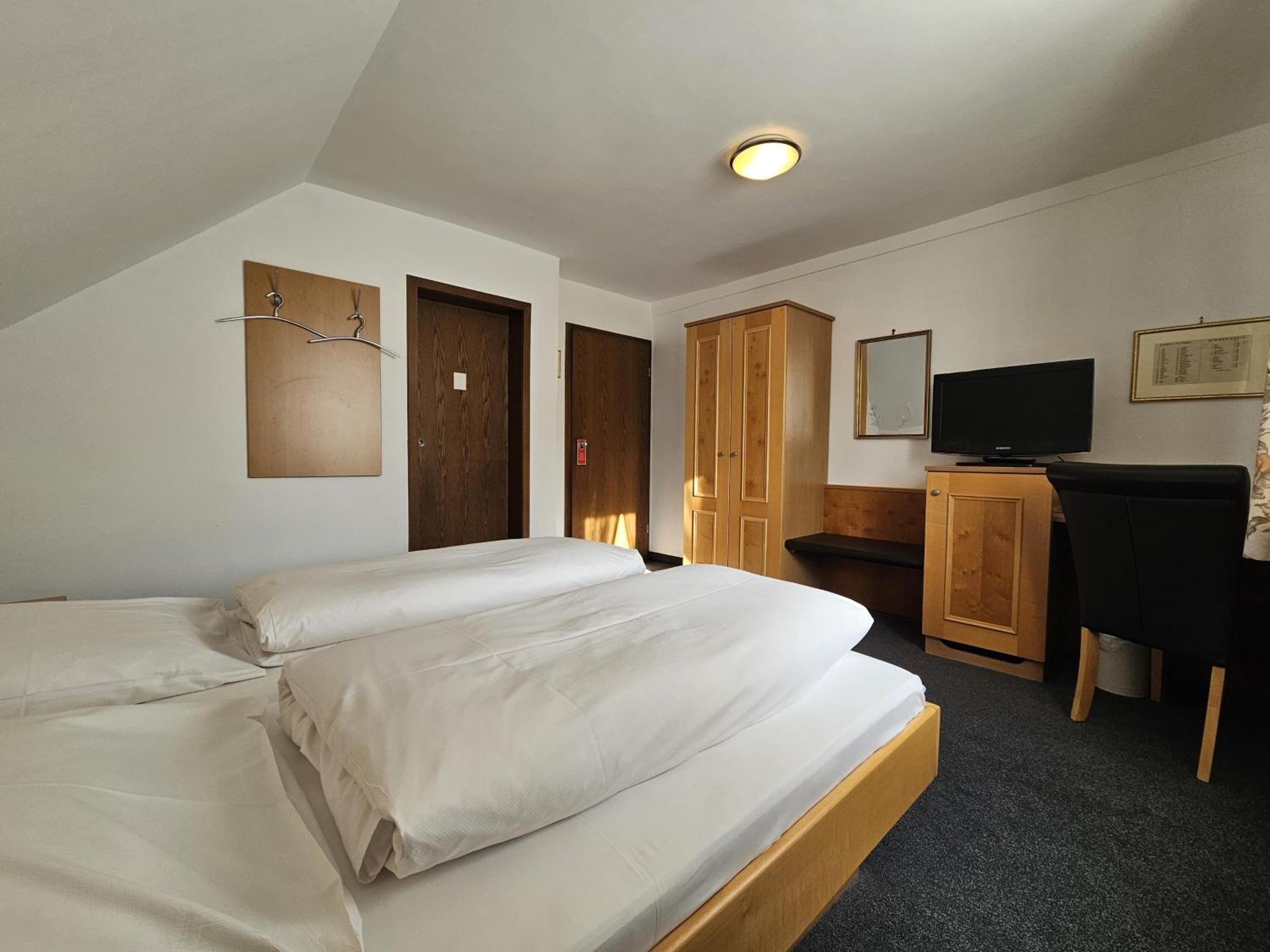Arrivel Am Bergson - Bisher Hotel Neuner München Eksteriør billede