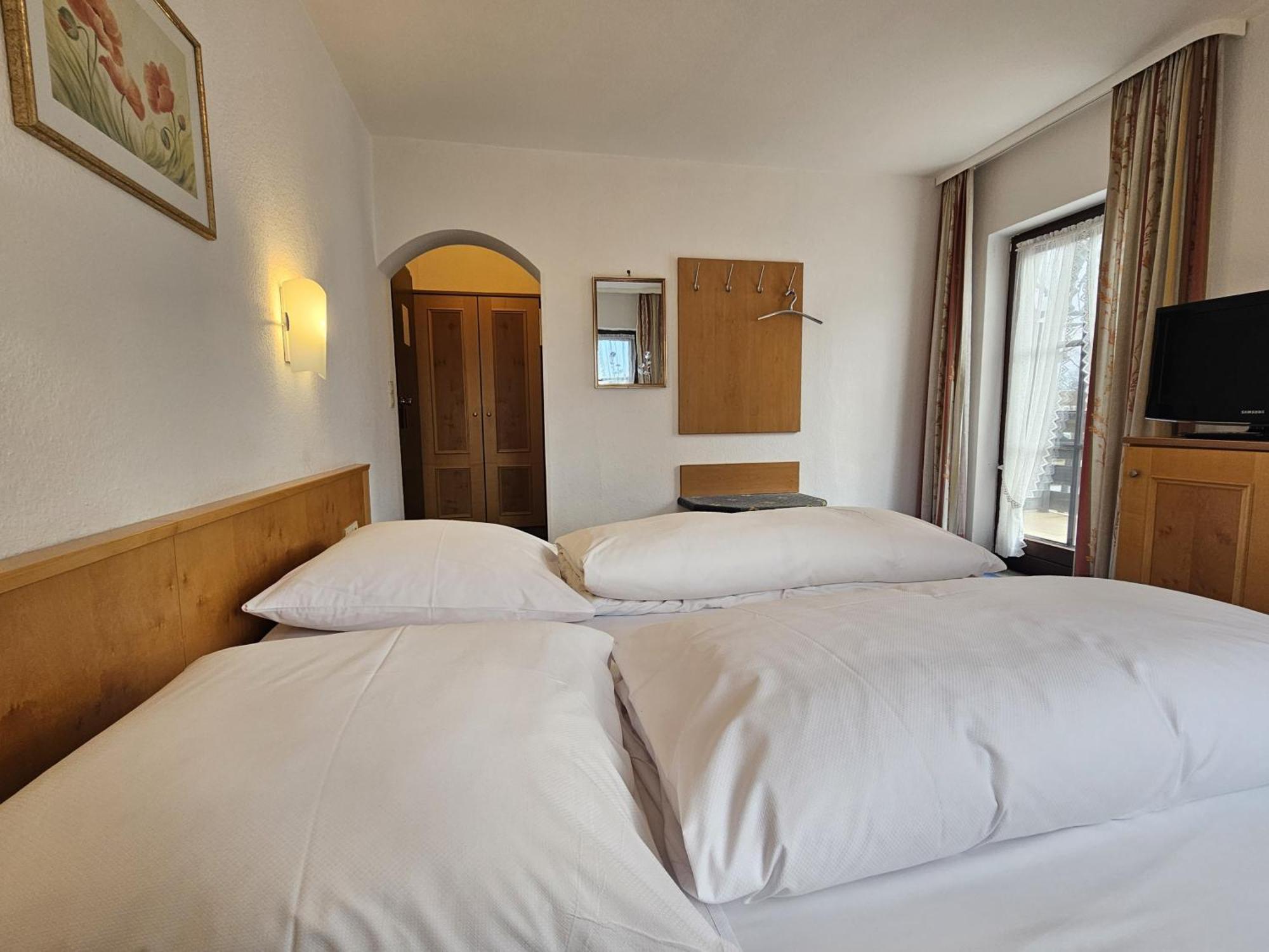 Arrivel Am Bergson - Bisher Hotel Neuner München Eksteriør billede