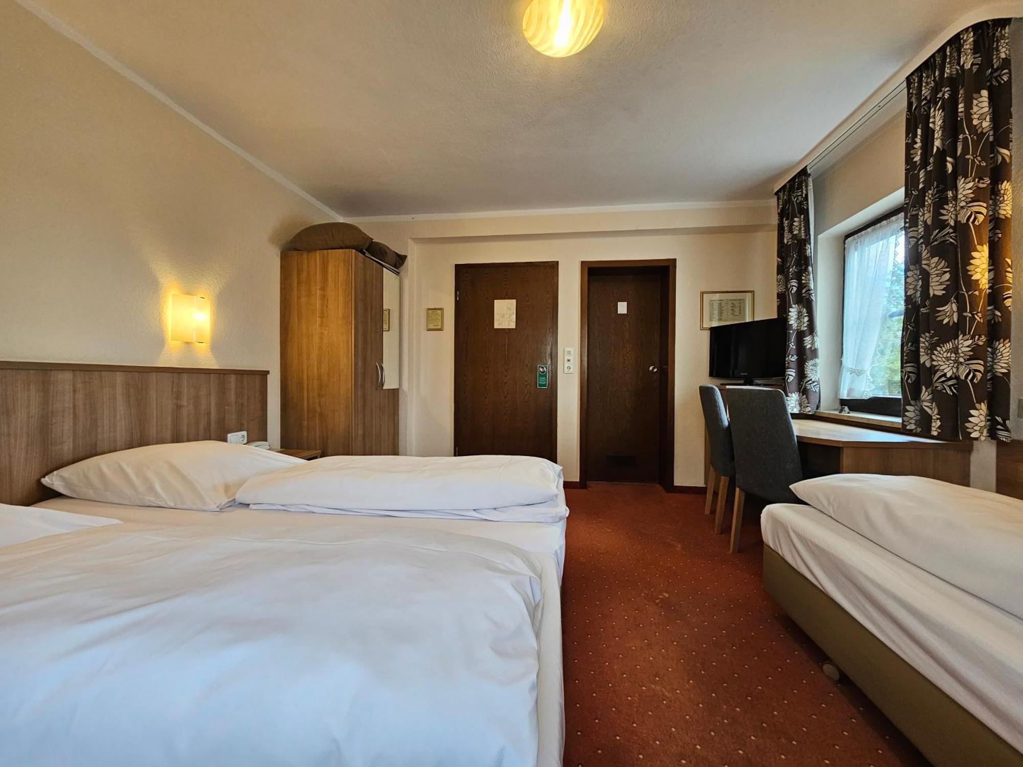 Arrivel Am Bergson - Bisher Hotel Neuner München Eksteriør billede
