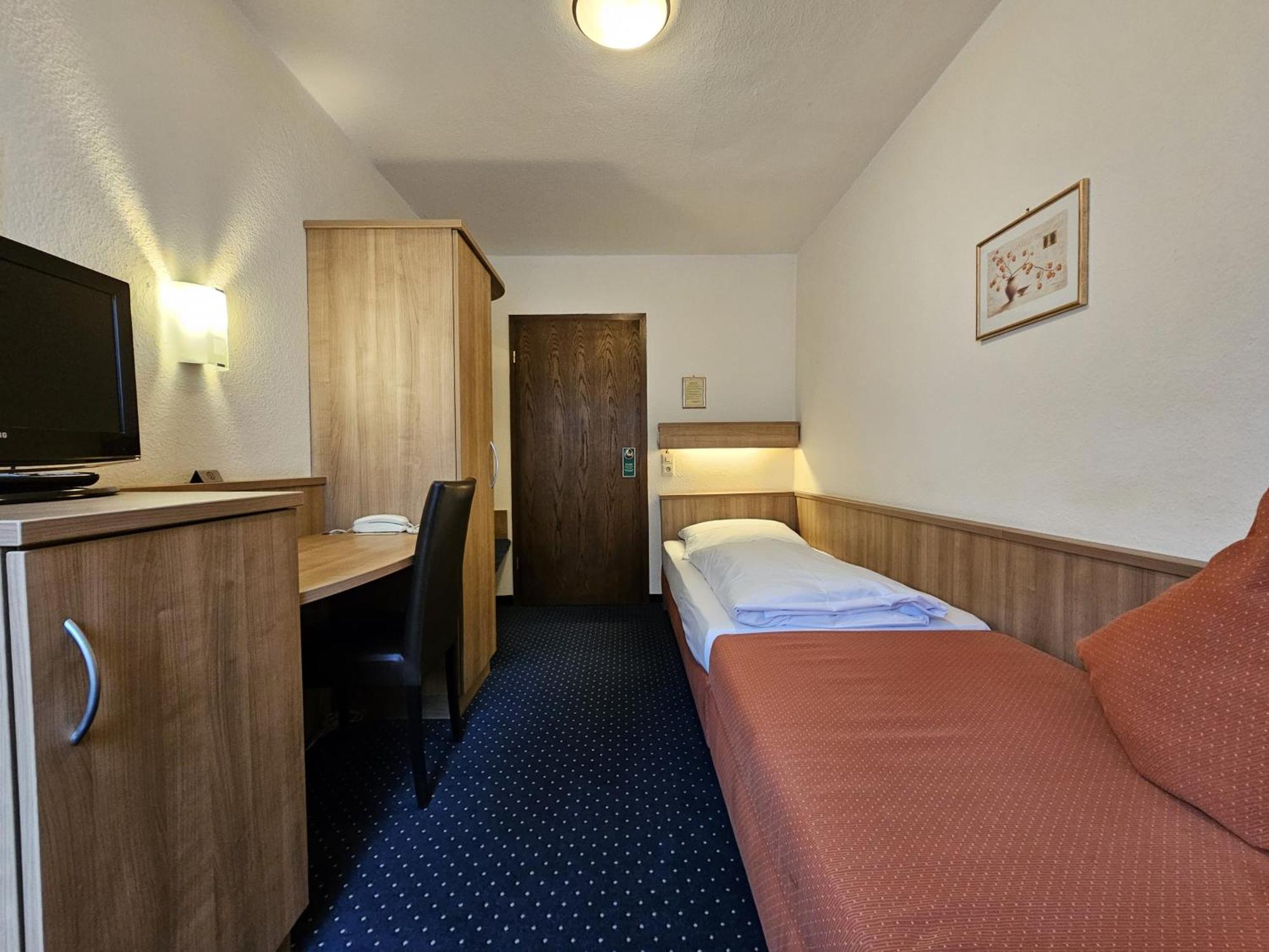 Arrivel Am Bergson - Bisher Hotel Neuner München Eksteriør billede