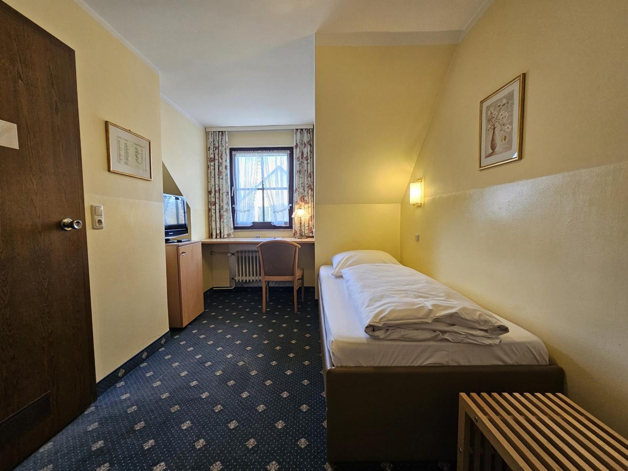 Arrivel Am Bergson - Bisher Hotel Neuner München Eksteriør billede